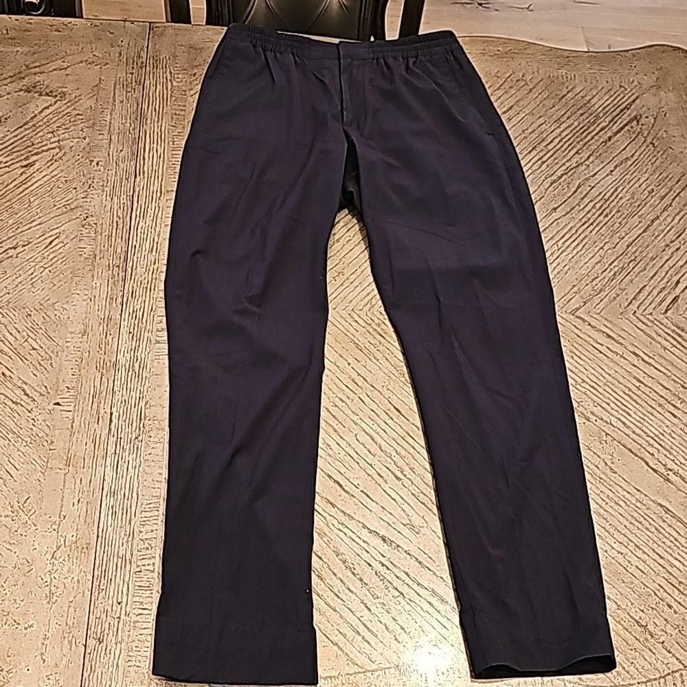 Black dress pants size S Calibrate